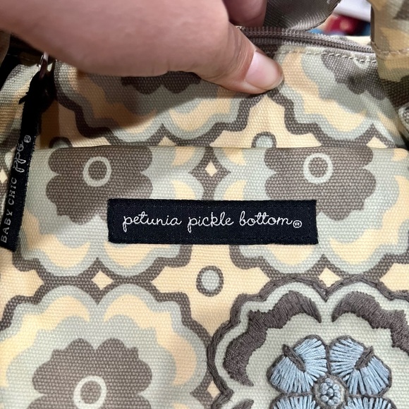 petunia pickle bottom diaper bag - Picture 4 of 5